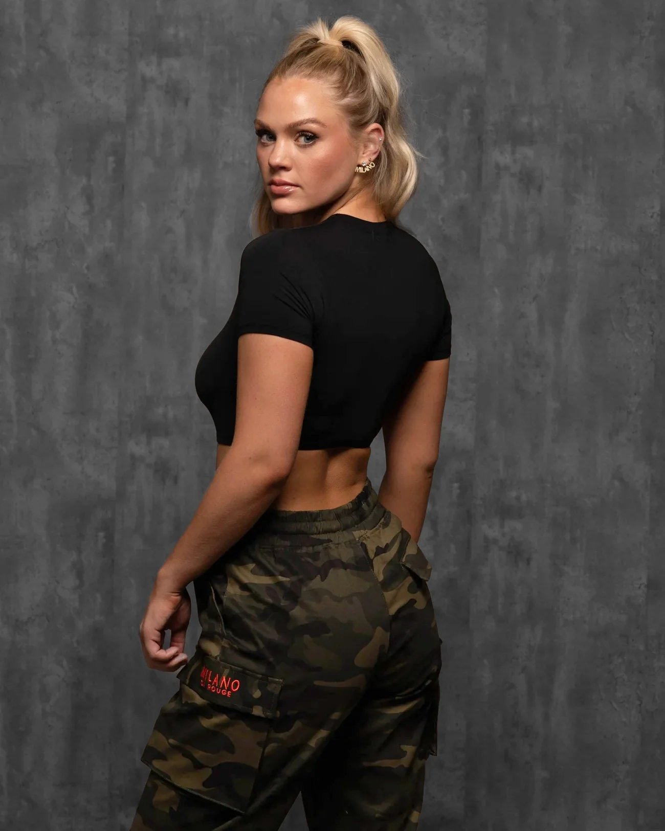 Chelsea Crop Tee - Image 9