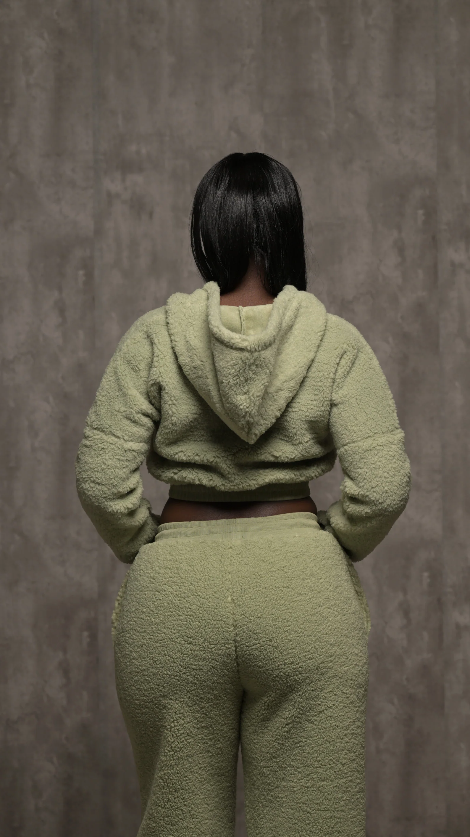 Farah Zip Sweatshirt - Image 31