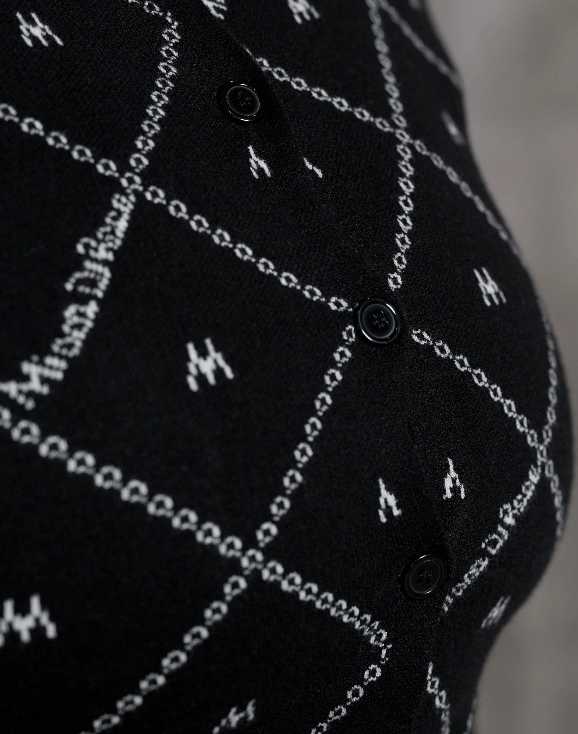 Jaq Cardigan - Image 8