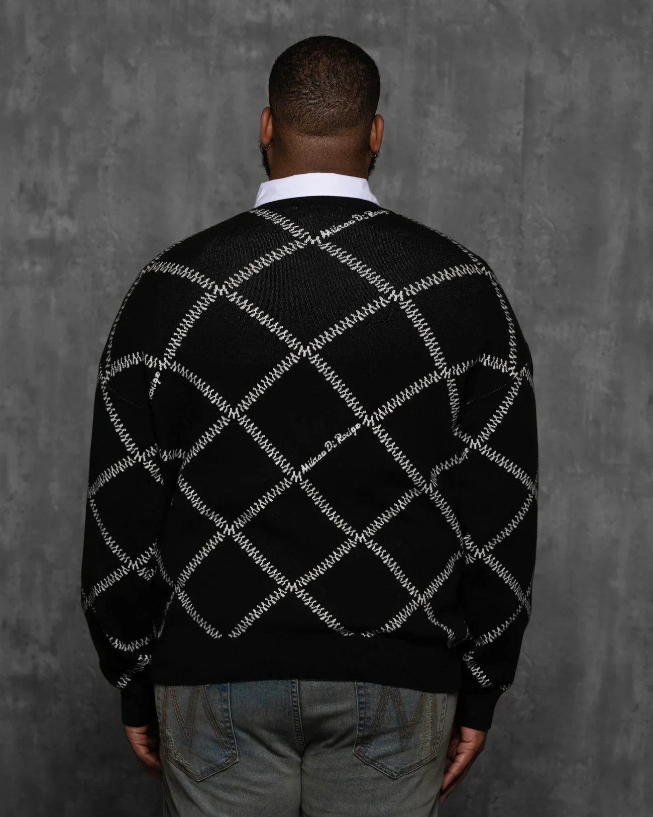 Jonis Sweater - Image 11