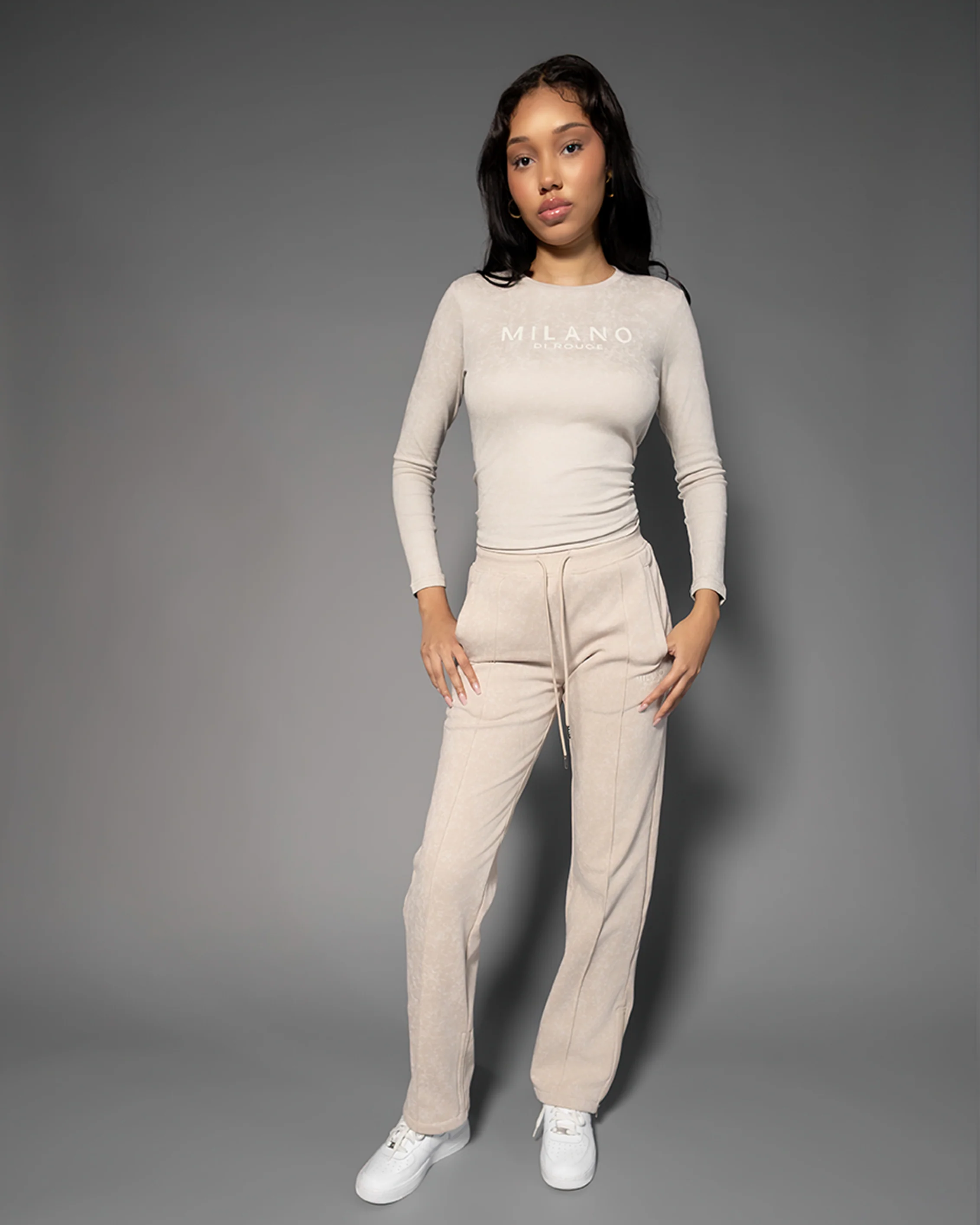 Lux Signature Supreme Women's Long Sleeve Tee - Image 3