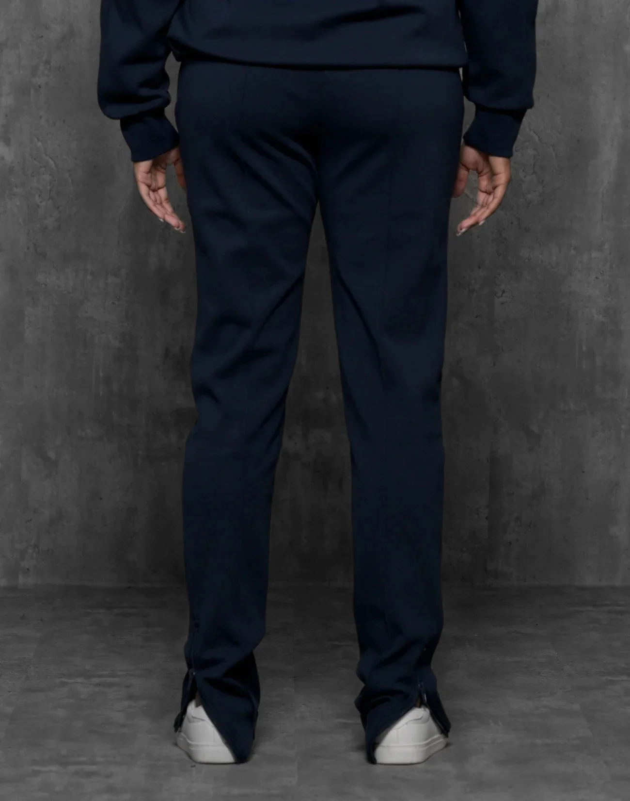 Robbie Lux Stretch Sweatpant - Image 4